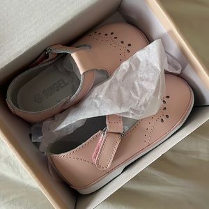 Angel T-strap Pink Size 6